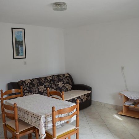Apartman Seka 塞尼 外观 照片