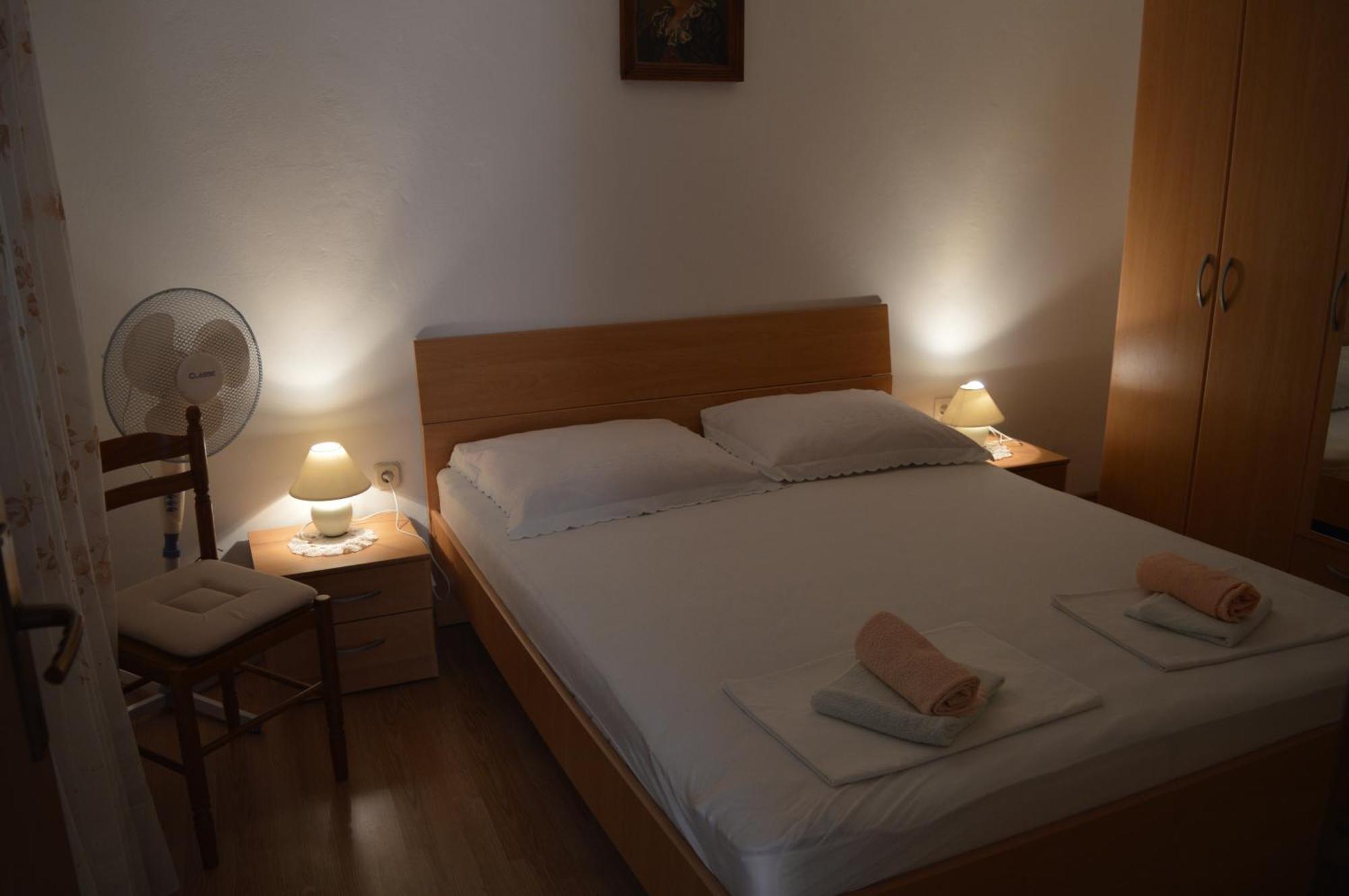 Apartman Seka 塞尼 外观 照片